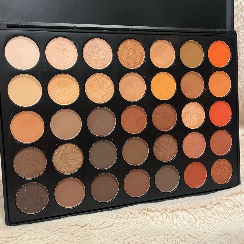SOLD Morphe 35O Eyeshadow Makeup Palette